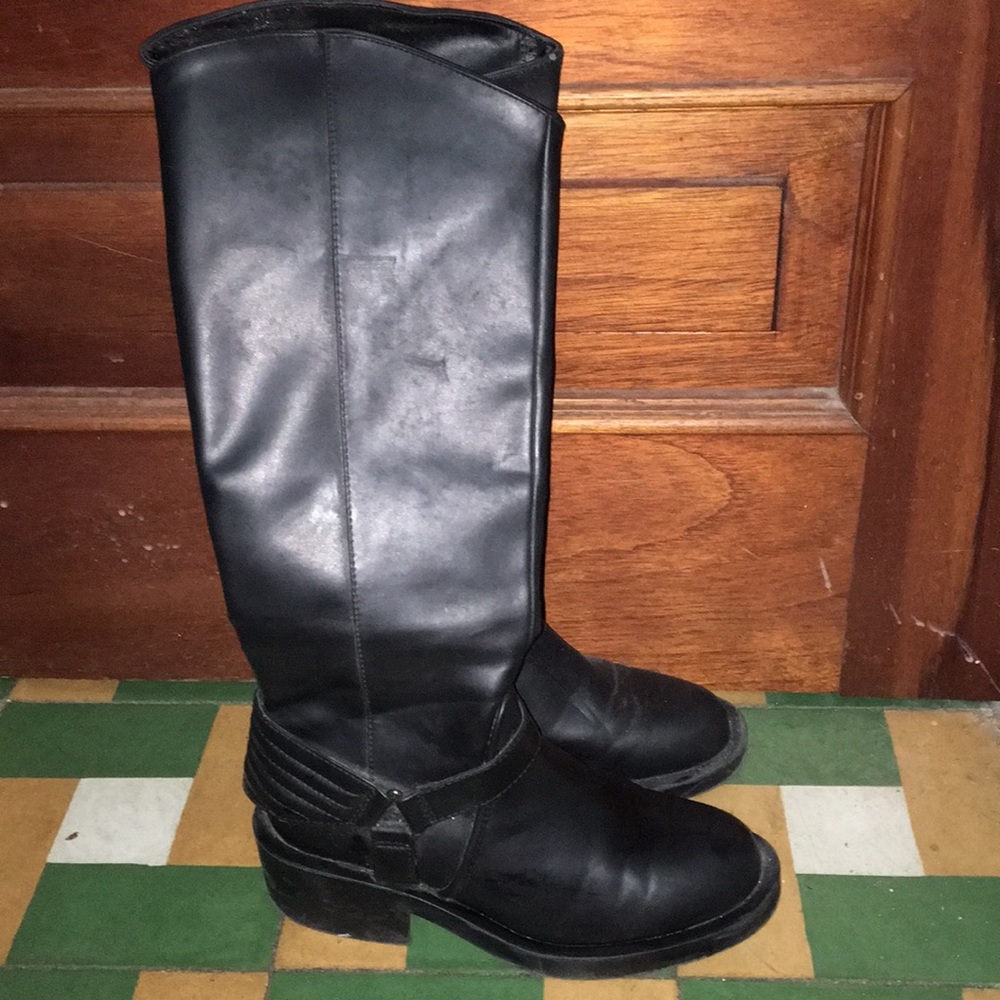 Black zara boots